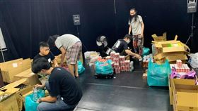 不願輟學少年因疫情失業走回頭路！逆風劇團募大量物資分送（圖／翻攝自逆風劇團）