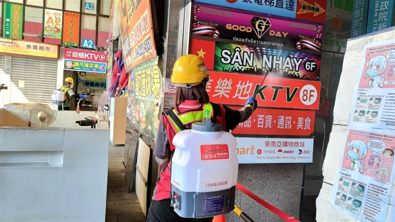 台中朝陽夜唱團確診+1！擴及第3校