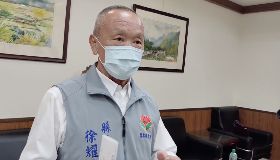 徐耀昌：買疫苗勿淪政治口水  苗縣尊