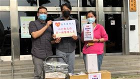 我是萬華人，集結業者一同挺醫護送便當。（圖／翻攝自我是萬華人臉書）