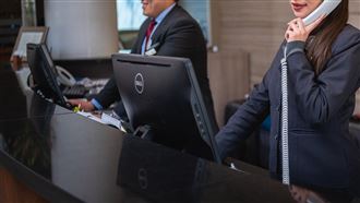 她住飯店1行為被日本人攔下！台人全看傻