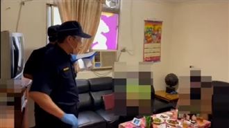 小吃店不甩禁令　4男2女無罩開吃