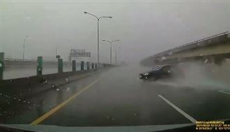 車子打滑神轉彎！校正回歸5千人看呆