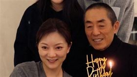 張藝謀全家人
圖翻攝自陳婷微博