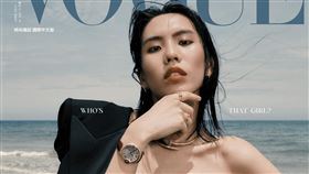 勇闖米蘭的台灣跨性別變性模特兒Aura。（圖／VOGUE雜誌提供）