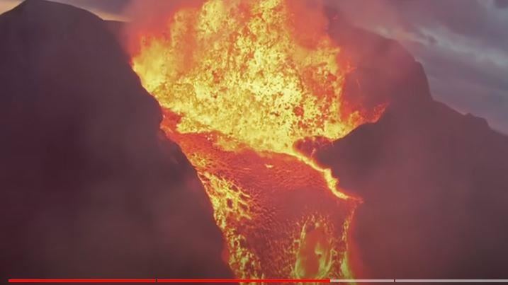 無人機拍火山失事　竟拍下地表煉獄