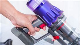Dyson Digital Slim,輕量無線吸塵器,防疫,居家辦公,細菌／業者提供（業配勿用）