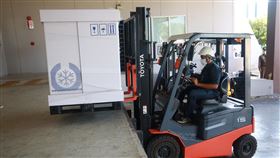 首批泰製AZ疫苗 將投入大規模施打計畫阿斯特捷利康和暹羅生物科技集2日共同宣布首批180萬劑泰國製造的AZ疫苗，將投入泰國的大規模疫苗施打計畫。（阿斯特捷利康/暹羅生物科技提供）中央社記者呂欣憓曼谷傳真  110年6月2日