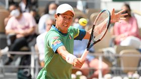 ▲錦織圭苦戰5盤晉級法網第3輪。（圖／美聯社／達志影像）