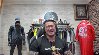 館長飆罵　綠營鐵粉爭不贏噴「這句」