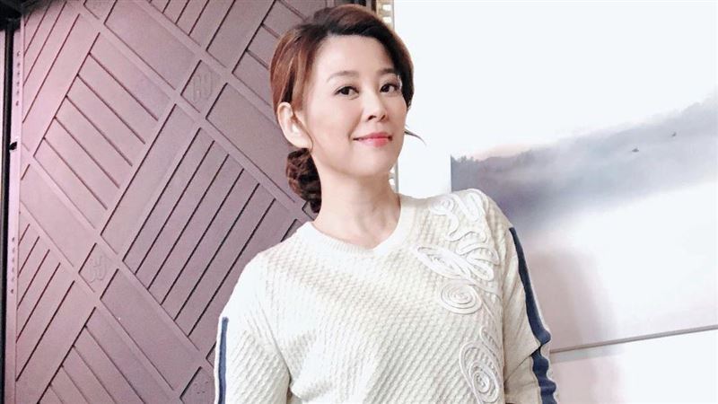 方馨錄影開口就狂咳9聲　曝背後原因