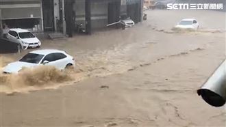 新／信義區松仁路吳興街淹成「黃河」