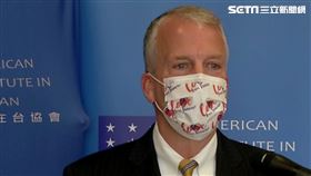 訪台口罩藏「台灣」亮點！美參議員：這次是來自美國的愛