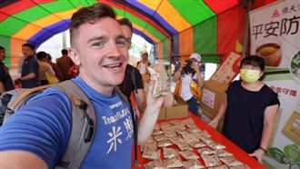 他被勸回美國躲疫情　秒拒：我台灣人