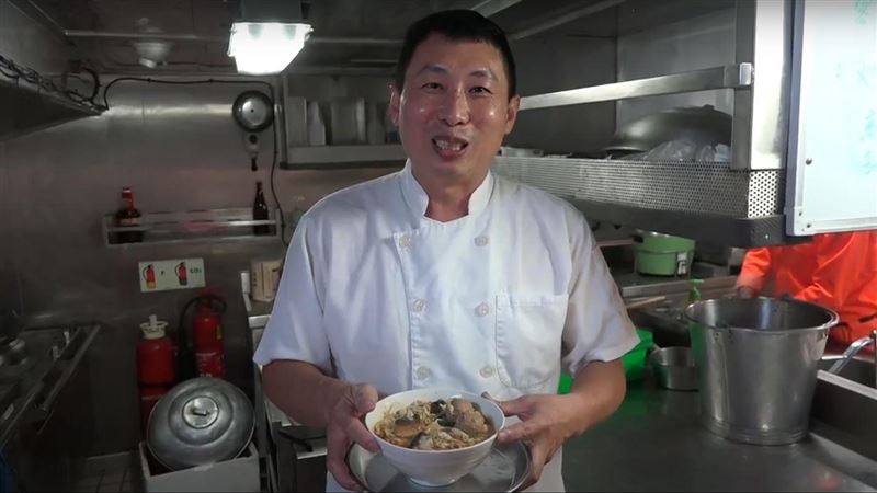 自己煮防疫餐！海巡署曝艦隊料理秘訣