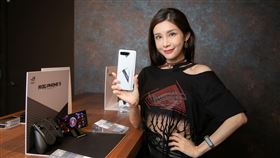 華碩正式宣布推出ROG Phone 5 Ultimate（18GB/512GB，極光白）（圖／華碩提供）