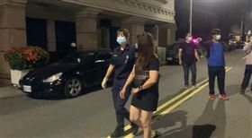 新冠肺炎,高雄,三級警戒,養身館