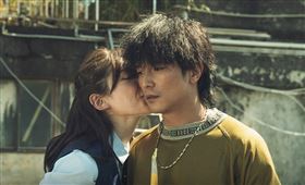 名家/COOL潮流生活網/當男人戀愛時