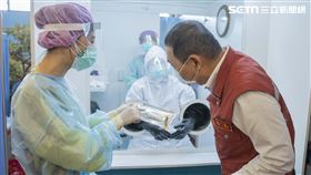 侯友宜訪視鴻海企業快篩試辦情形（圖／新北市府提供）