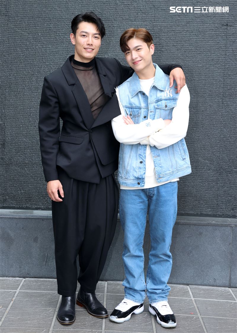 王碩漢、賴東賢三立新聞網專訪。（記者邱榮吉/攝影）