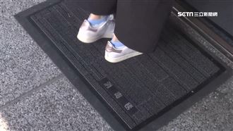 獨／消毒別忘鞋子　病毒沾染率40％