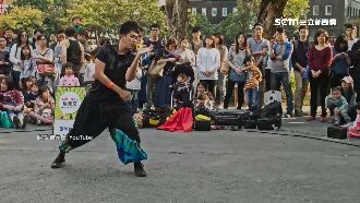 藝文紓困4.0　街頭藝人：無法救命