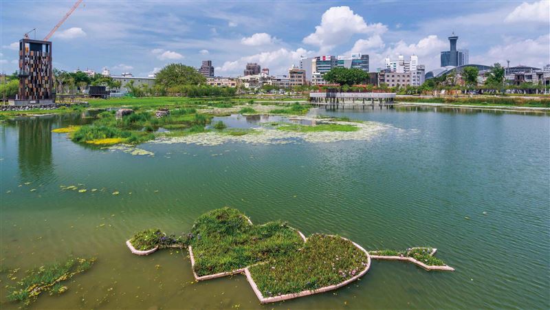 「宅在台中」跟著劉克襄遊歷台中舊城