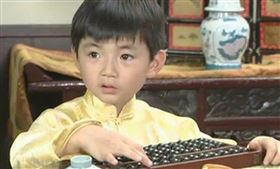 童星出生的王欣逸過去因出演偶像劇《海豚灣戀人》一角走紅。（圖／翻攝自臉書）