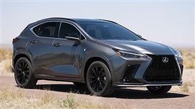 ▲Lexus NX（圖／翻攝自Carscoops Youtube）