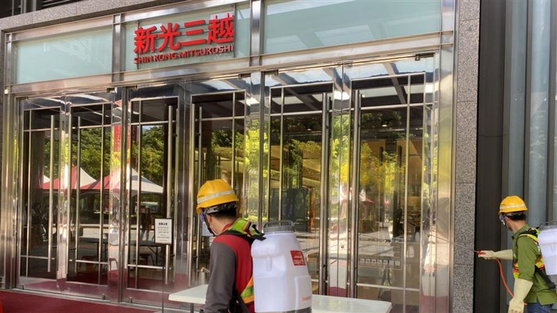 台中櫃姐確診　市府急發簡訊找顧客