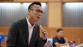 金鐘視帝「新身份」　曝北市議會日常