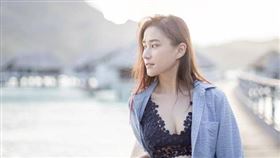 何超蓮表示第二批口罩將陸續到香港。（圖／翻攝自何超蓮IG）