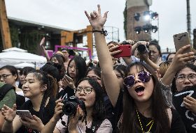 中國官民聯手  整頓追星文化