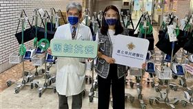 賈永婕捐救命神器到醫院
圖翻攝自賈永婕臉書