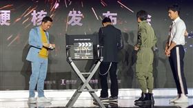 《怒火》電影上映發布會上，甄子丹、謝霆鋒台前2人爆哭。（圖／翻攝自怒火·重案微博）