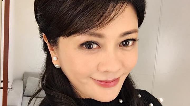 不忍了　女星投資慘賠怒砸理專雞蛋