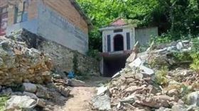 ▲出事的老礦坑口。（圖／翻攝自公安微信）