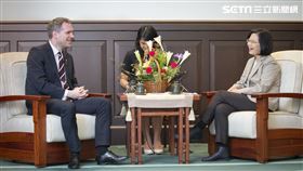 蔡英文接見「布拉格市長賀吉普訪團」（圖／總統府提供）