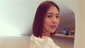 健保卡奇蹟找回！劉品言曬12歲露齒嫩照（圖／翻攝自劉品言臉書）