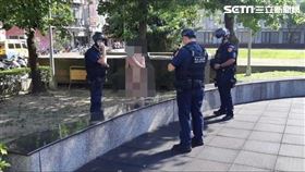 台北市洪男在永盛公園裸奔遭警方強制送醫。（圖／翻攝畫面）