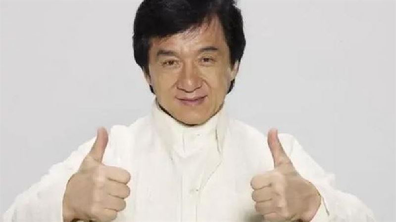 成龍曾拒絕向他交保護費　演唱會被砸