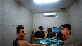 彰化，打麻將群聚，PUB三樓，5人未戴口罩，低消罰六萬