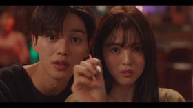 《無法抗拒的他》圖翻攝自Netflix