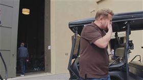 《六人行》坐車唱歌爆意外　主持人嚇壞：我差點殺了他們
圖翻攝自The Late Late Show with James Corden　YouTube