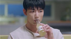 馬卡恩有機果汁味氣泡飲,約定,賴東賢,王碩瀚（業配勿用）