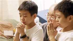 回眸。（圖／牽猴子提供）
