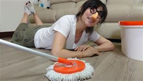 網紅作家，宅女小紅。(圖／宅女小紅臉書)