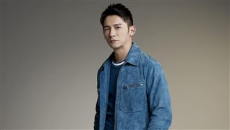 因疫情收店創新身份　溫昇豪在家復健