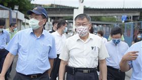 柯文哲，北市府提供，視察北農