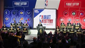 ▲活塞抽到狀元籤。（圖／美聯社／達志影像）